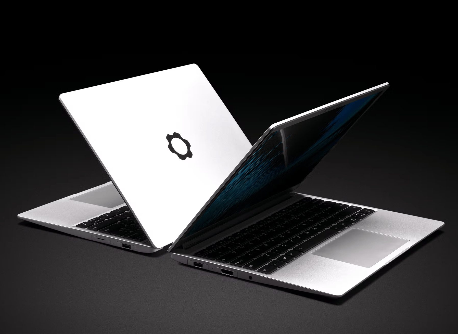 Framework Laptop 13 side by side