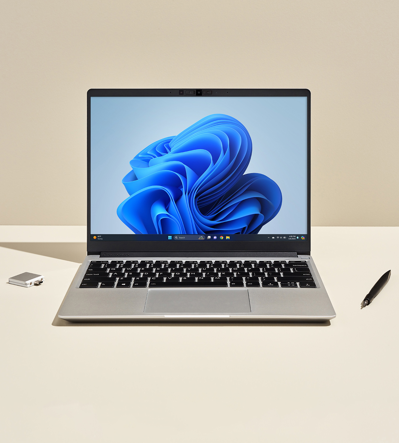 Framework | Order a Framework Laptop 13 with AMD Ryzen™ AI 300 Series