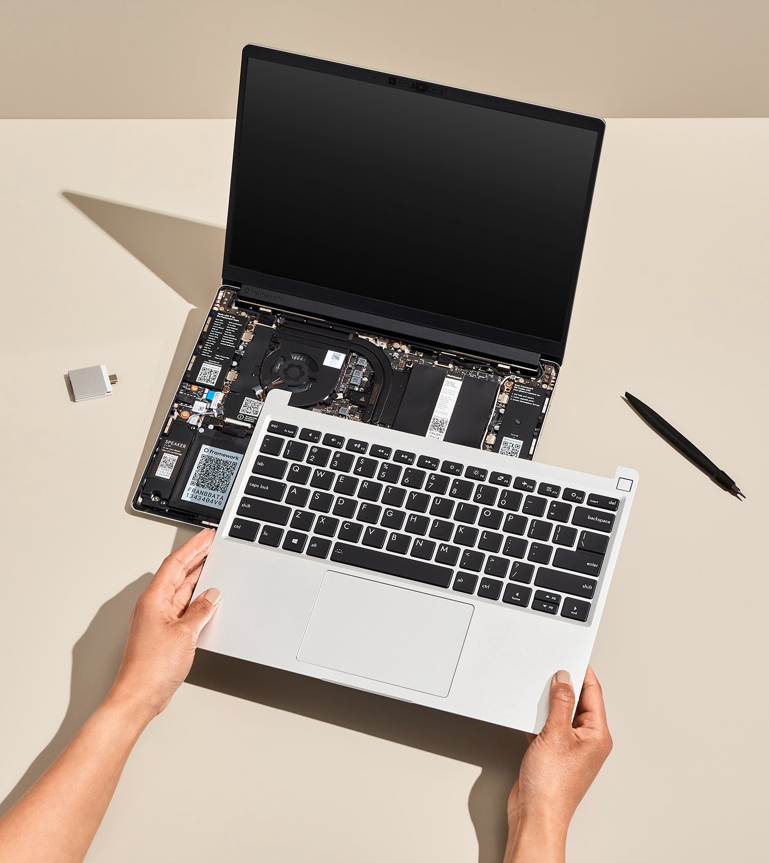 Framework | Order a Framework Laptop 13 with AMD Ryzen™ AI 300 Series